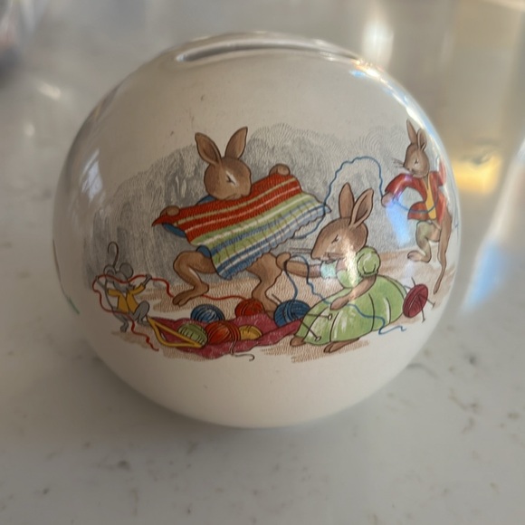 Bunnykins Piggy Bank - Picture 3 of 5